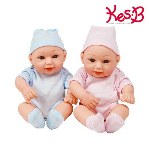 말랑한아기인형