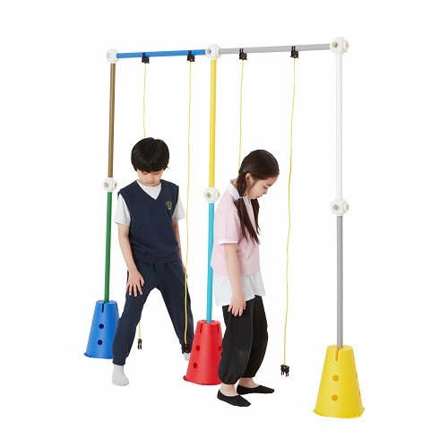 거미줄틈새통과하기놀이