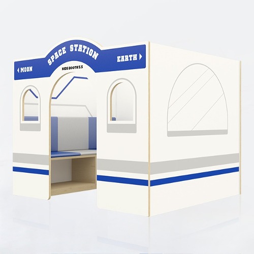 플레이하우스  우주정거장